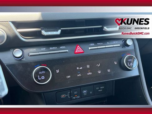 Used 2026 Hyundai Sonata SEL FWD image 29