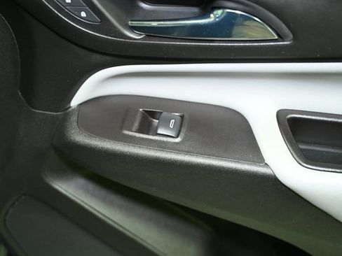 Used 2021 Chevrolet Equinox LS w/ LPO, Blackout Package image 55