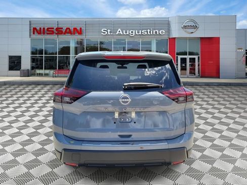 New 2026 Nissan Rogue SV FWD image 3