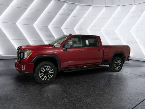 Used 2020 GMC Sierra 2500 AT4 w/ AT4 Premium Package image 3