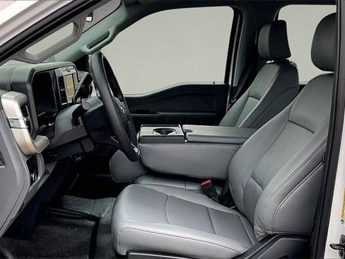 New 2026 Ford F250 XL w/ FX4 Off-Road Package image 9