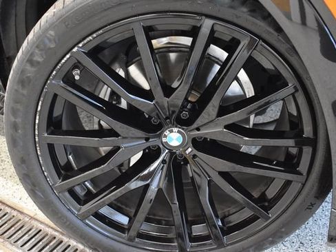 Used 2024 BMW X6 xDrive40i w/ Executive Package AWD/4WD image 30