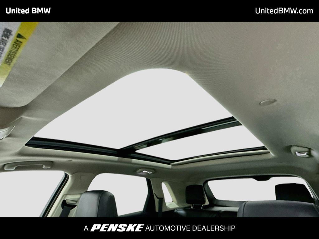 Used 2019 Cadillac XT5 Luxury w/ LPO, Black Ice Package FWD image 19