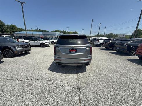 Used 2021 Cadillac XT6 Sport AWD/4WD image 6