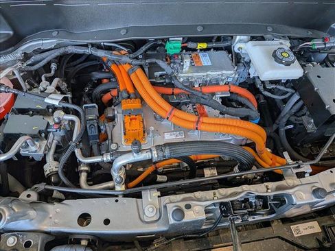 New 2027 Chevrolet Bolt LT w/ Comfort Package FWD image 16