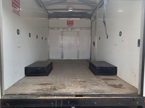 Used 2023 Ford Transit 350 DRW image 28