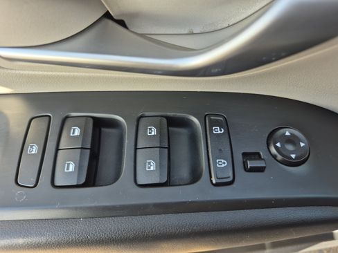 Used 2024 Hyundai Tucson SEL FWD image 15