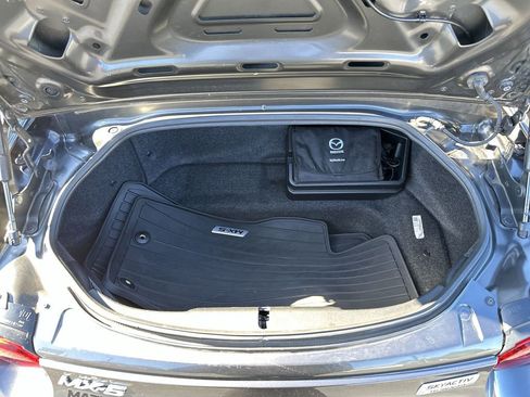 Used 2019 MAZDA MX-5 Miata RF Grand Touring w/ GT-S Package image 21