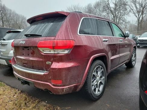 Used 2020 Jeep Grand Cherokee Overland image 3