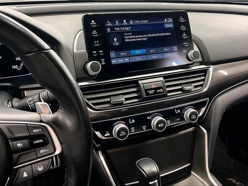 Used 2022 Honda Accord Sport image 6
