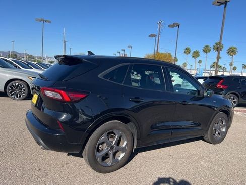 Used 2023 Ford Escape ST-Line image 3