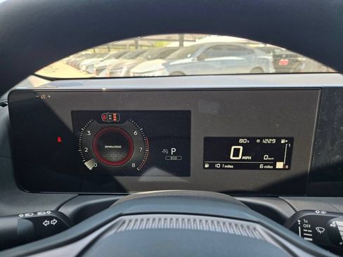 New 2026 Nissan Sentra SR w/ Floor Mat Package FWD image 15