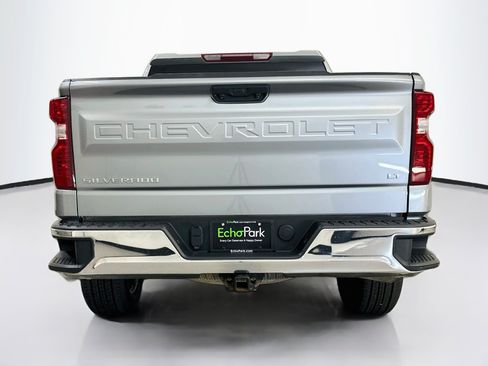 Used 2024 Chevrolet Silverado 1500 LT AWD/4WD image 7