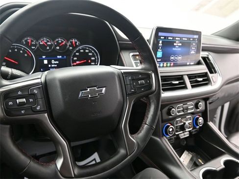 Used 2021 Chevrolet Suburban RST w/ Luxury Package image 13