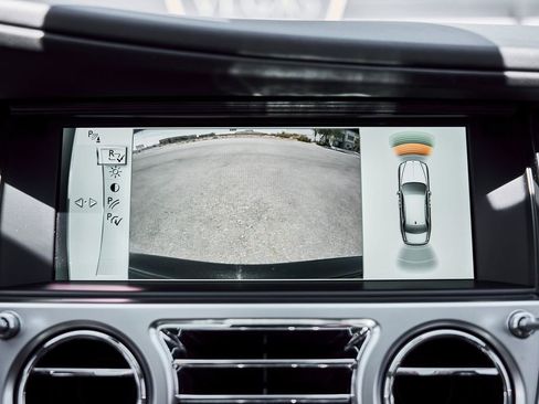 Used 2014 Rolls-Royce Ghost RWD image 84