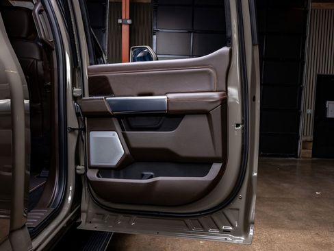 Used 2026 Ford F450 King Ranch w/ Chrome Package image 39