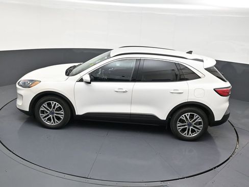 Used 2021 Ford Escape SEL w/ Technology Package FWD image 13