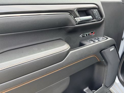 Used 2024 GMC Sierra 1500 AT4 w/ Technology Package image 14