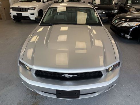 Used 2011 Ford Mustang V6 w/ 101A Rapid Spec Order Code image 7