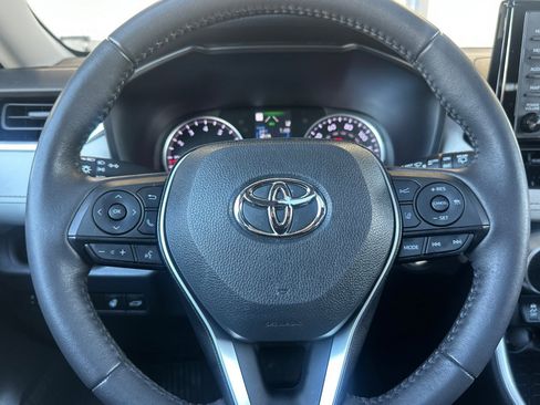 Certified 2022 Toyota RAV4 XLE w/ Convenience Package image 22