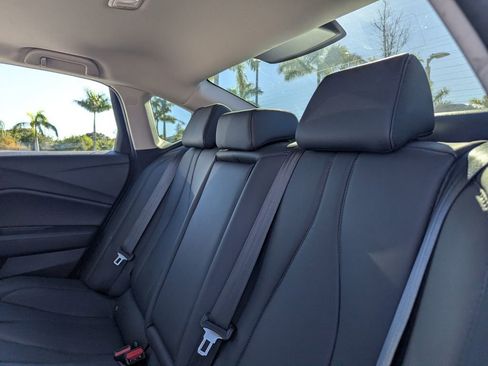 Used 2023 Acura TLX image 16