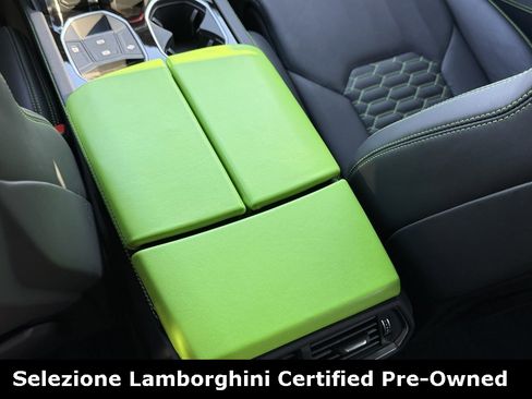 Used 2021 Lamborghini Urus image 30