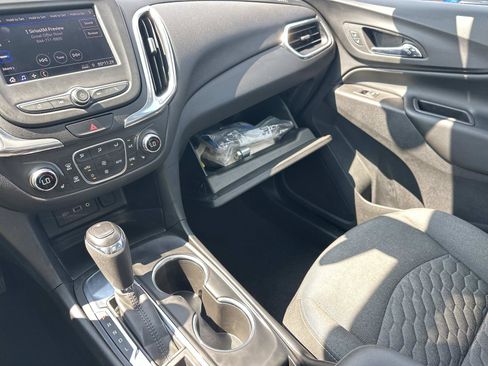 Certified 2020 Chevrolet Equinox LT FWD image 33