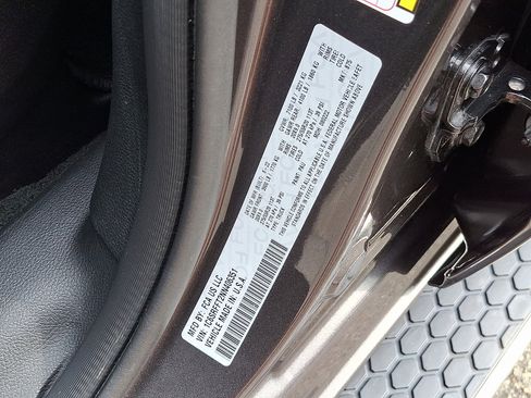 Certified 2022 RAM 1500 Big Horn image 29