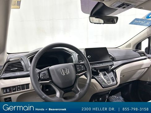 Used 2026 Honda Odyssey Elite image 15