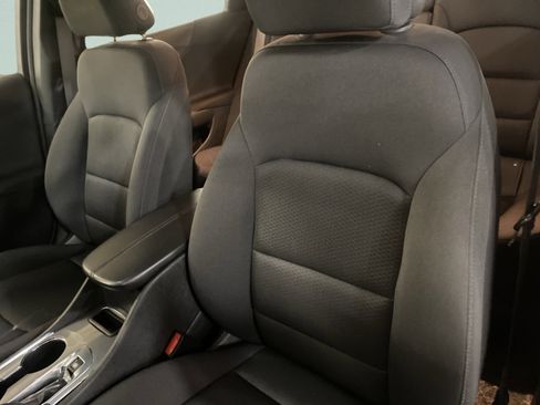 Used 2024 Chevrolet Malibu LT image 14