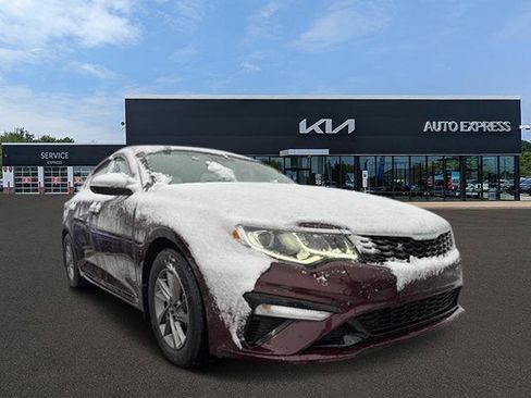 Certified 2020 Kia Optima LX image 1