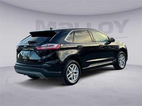 Used 2024 Ford Edge SEL image 5
