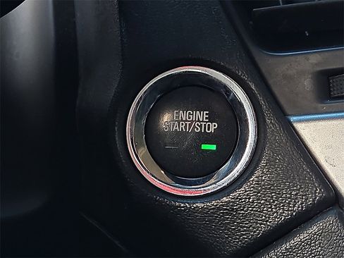 Used 2019 Chevrolet Tahoe Premier image 17