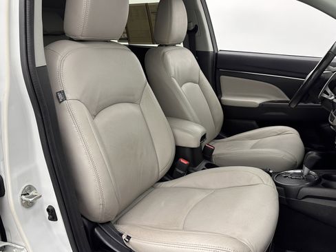 Used 2015 Mitsubishi Outlander Sport GT image 33