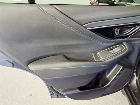 Certified 2025 Subaru Outback Limited image 11