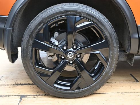 Used 2022 Nissan Rogue Sport SL image 13