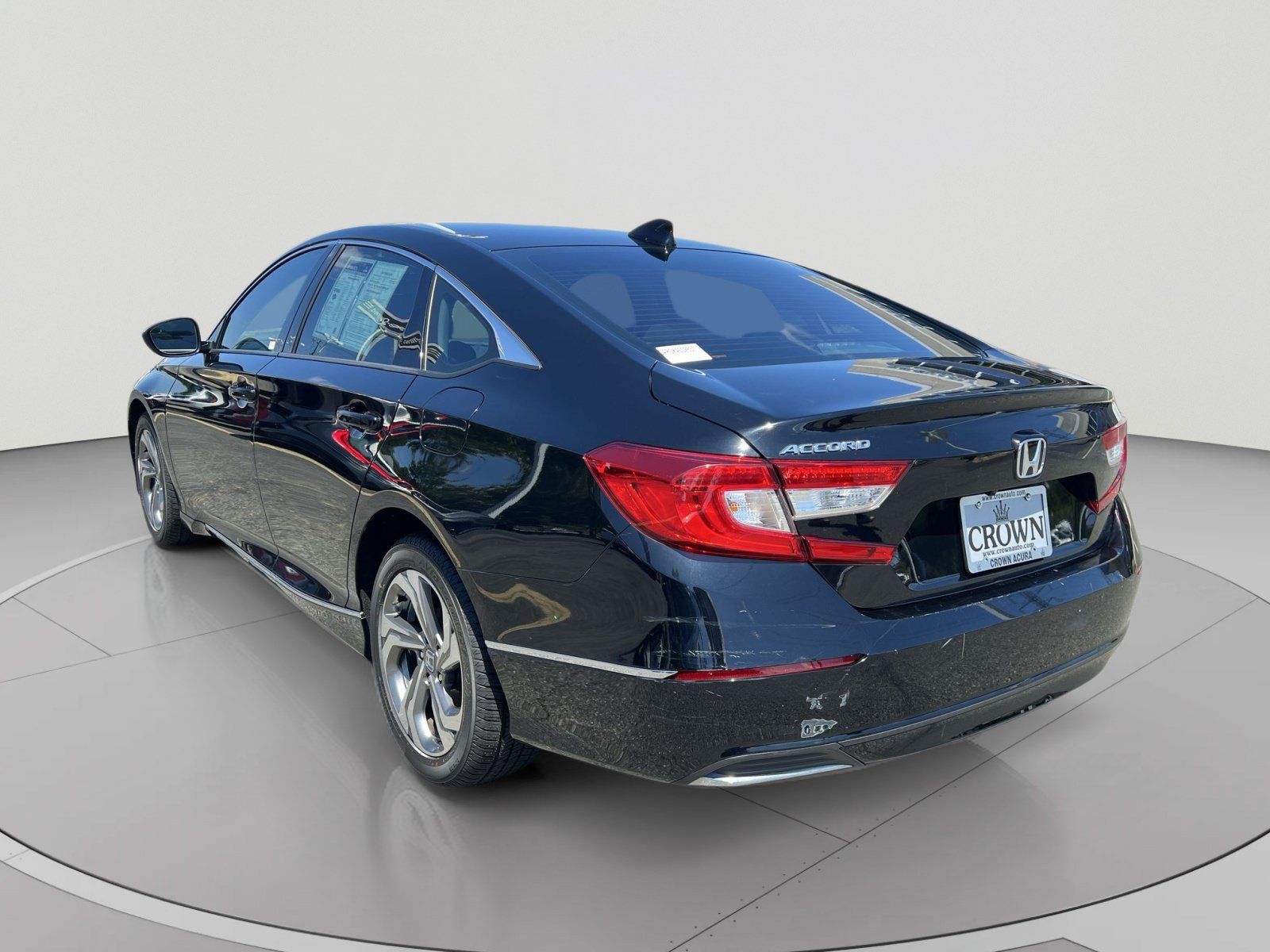 Used 2019 Honda Accord EX image 3