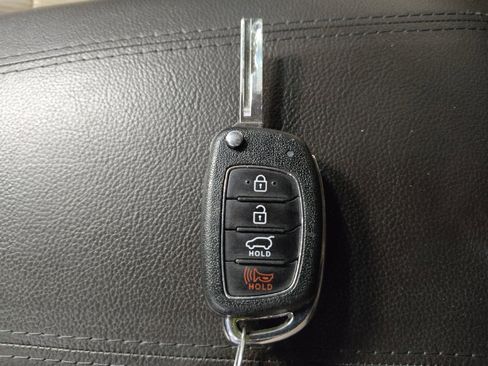 Used 2017 Hyundai Santa Fe Sport AWD/4WD image 32