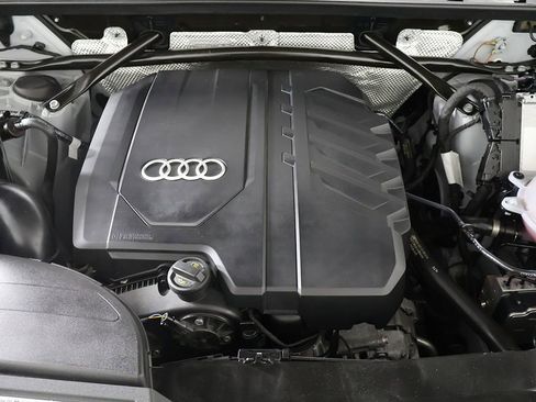 Used 2023 Audi Q5 2.0T Premium Plus w/ Premium Plus Package AWD/4WD image 24