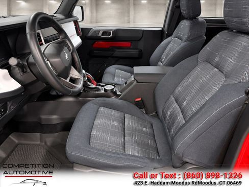 Used 2024 Ford Bronco Heritage Edition AWD/4WD image 10