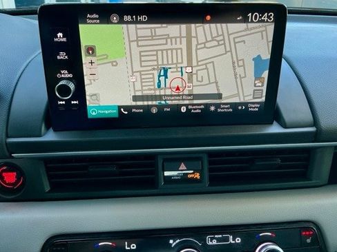 Certified 2023 Honda Pilot Touring image 32