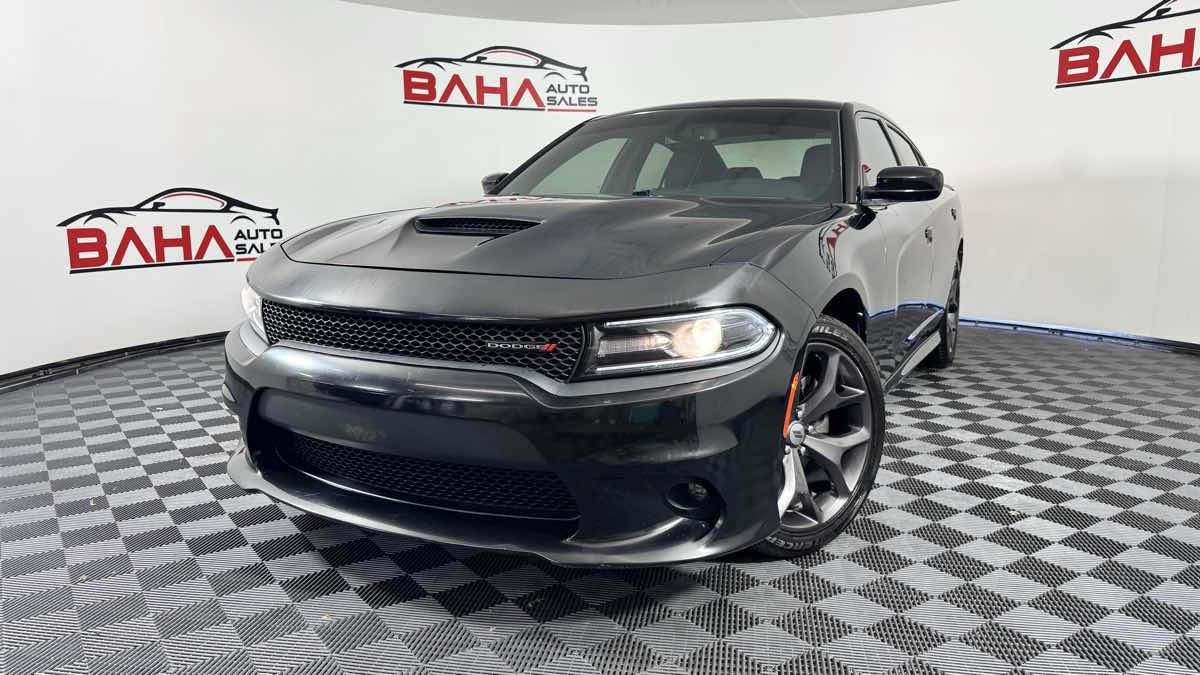 Used 2019 Dodge Charger GT RWD image 2