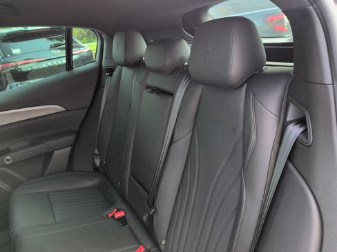 Used 2023 Maserati Grecale GT AWD/4WD image 13