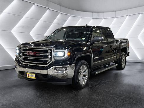Used 2018 GMC Sierra 1500 SLT image 2