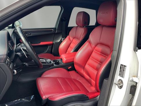 Used 2023 Porsche Macan GTS AWD/4WD image 21