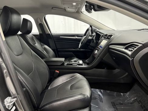 Used 2020 Ford Fusion Energi Titanium image 29