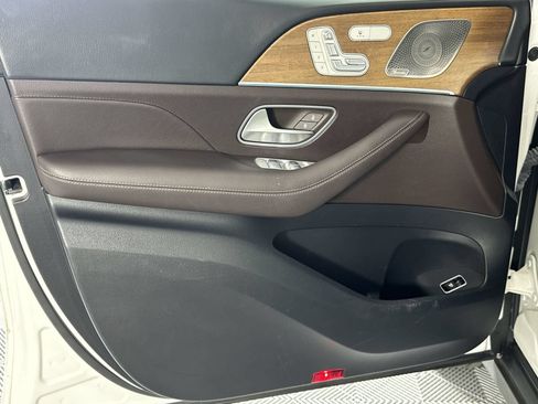 Used 2022 Mercedes-Benz GLE 350 w/ Premium Package image 29