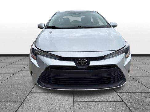 Used 2024 Toyota Corolla LE FWD image 8