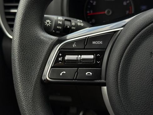 Certified 2022 Kia Sportage LX AWD/4WD image 32