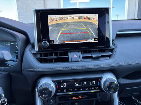 Used 2025 Toyota RAV4 LE image 18